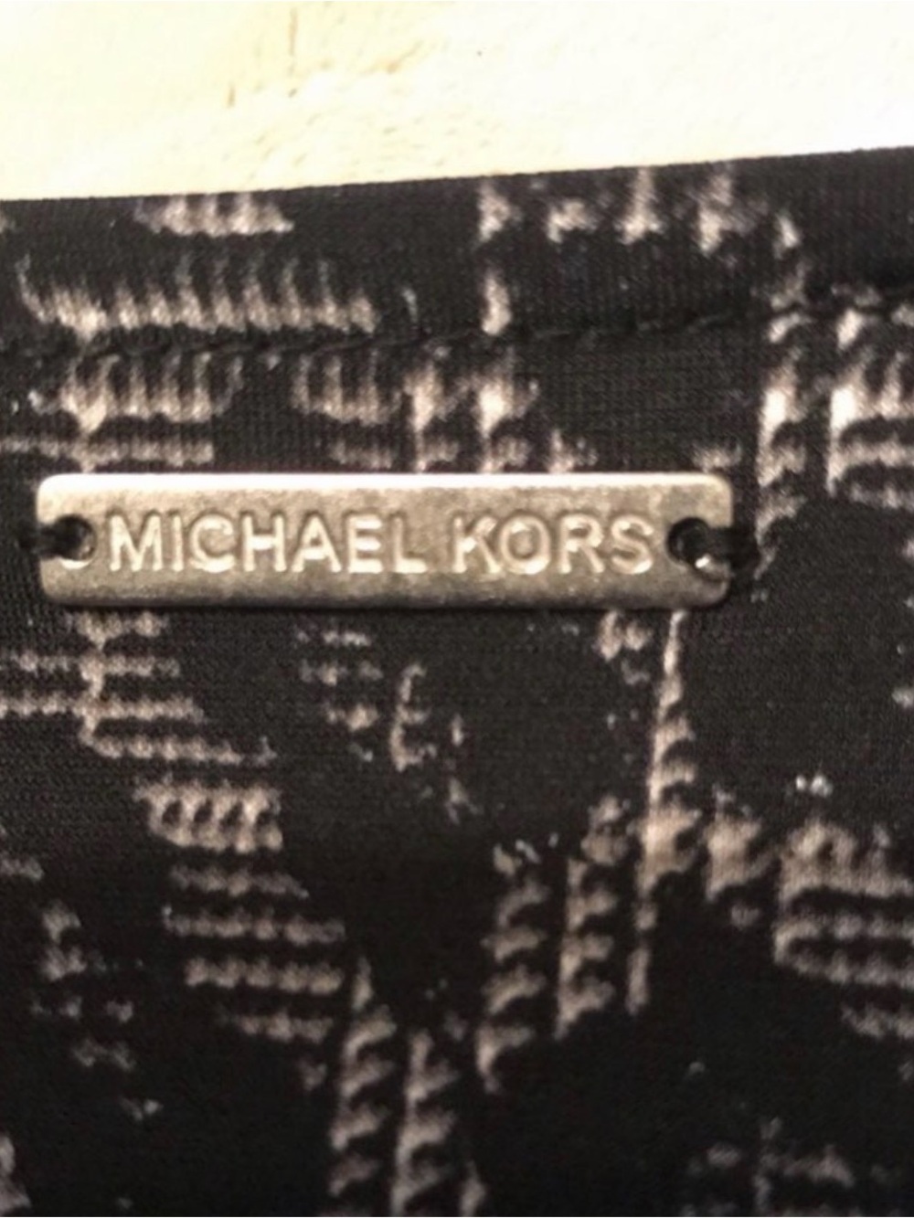 Michael Kors Black & Gray Lace-Up Animal-Print Tank Women’s M - Picture 5 of 6